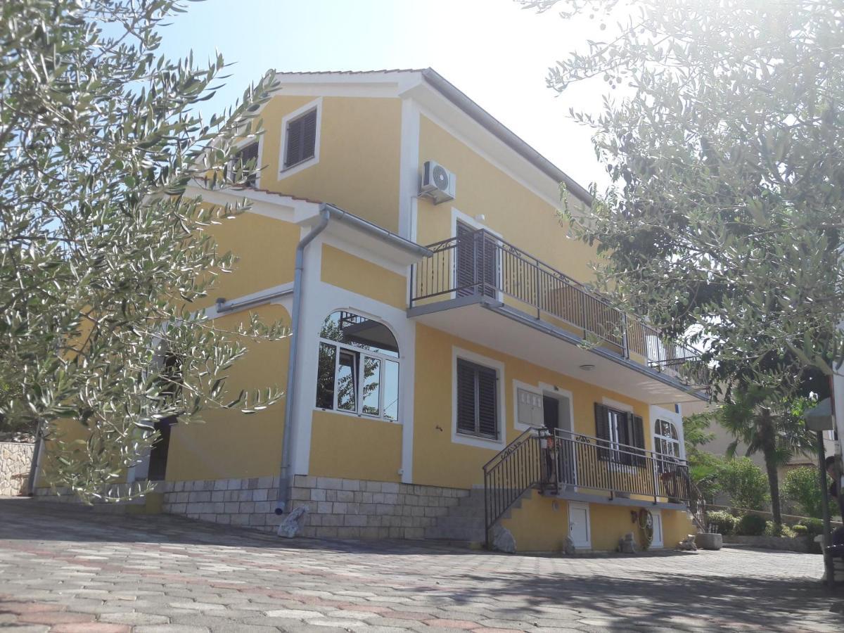 Apartman Ravlic Malinska Εξωτερικό φωτογραφία