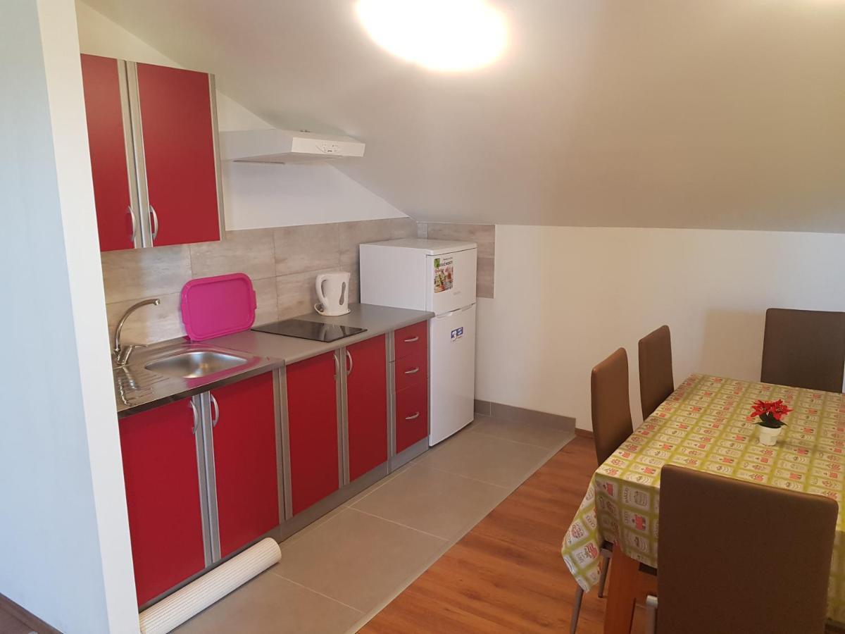 Apartman Ravlic Malinska Εξωτερικό φωτογραφία